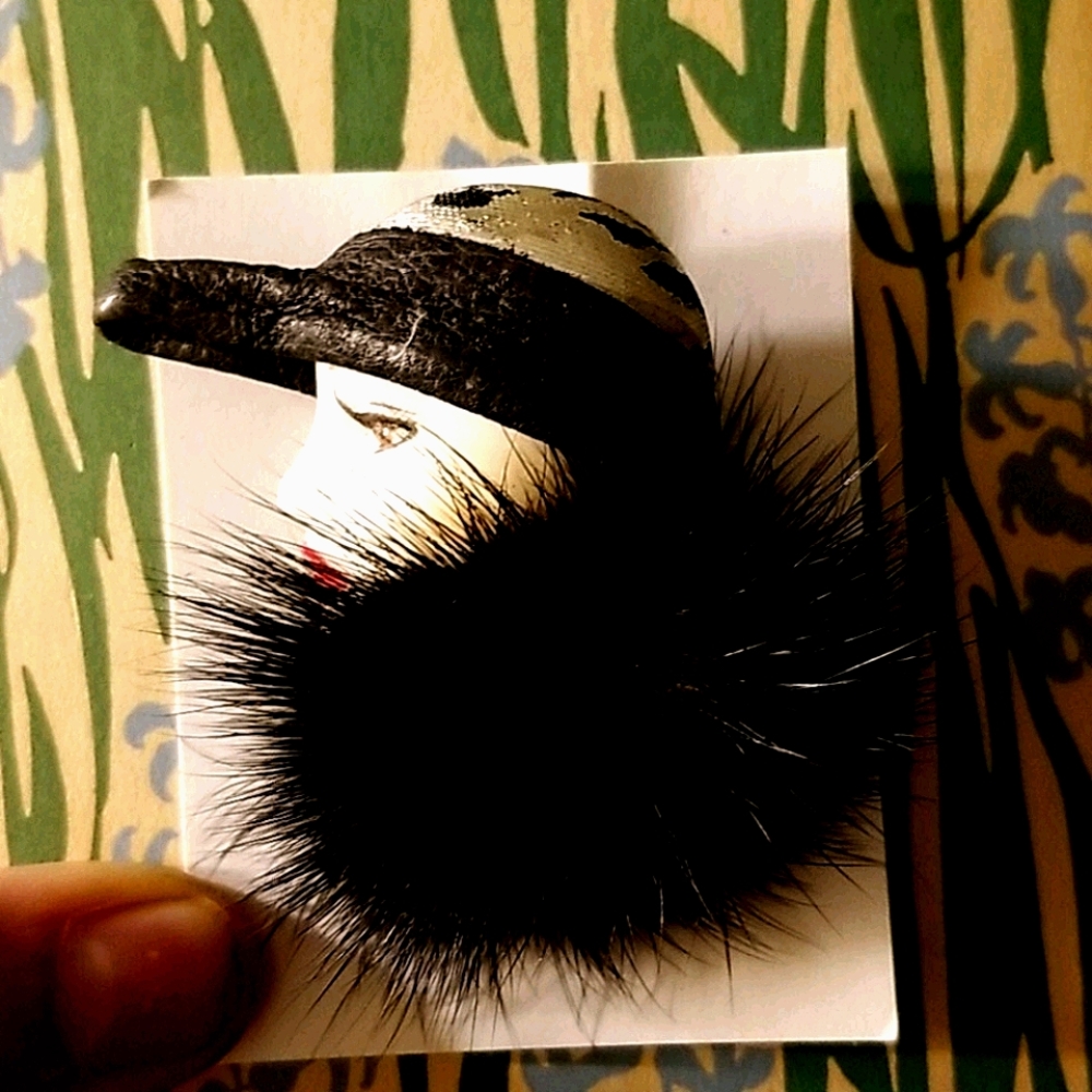 Vintage art nouveau pin with real fur. - Picture 3 of 6